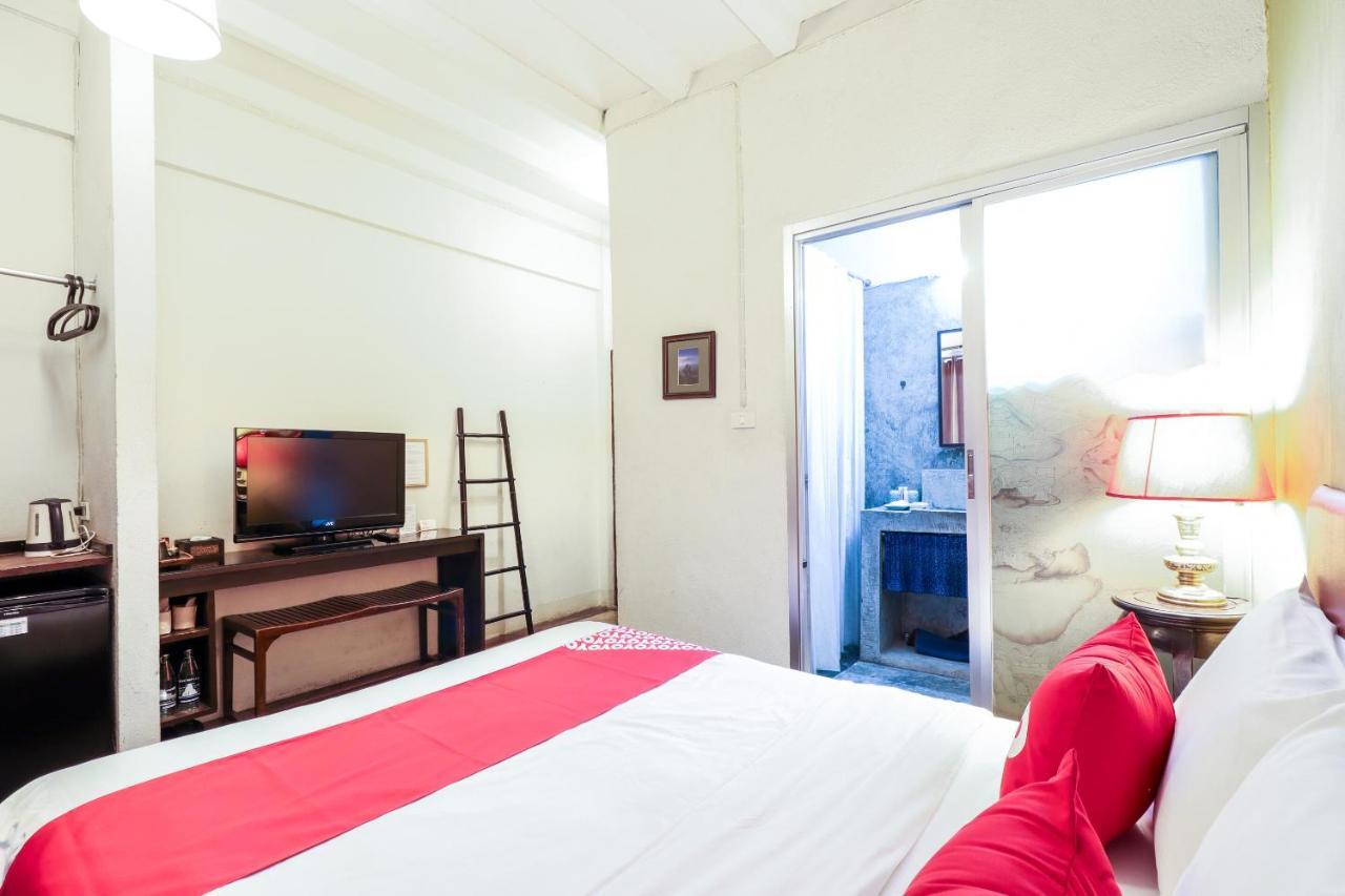 Oyo 391 Pat'S Klangviang Guesthouse Chiang Mai Eksteriør bilde
